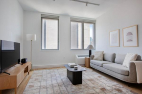 Blueground Midtown W gym near Hells Kitchen NYC-1507